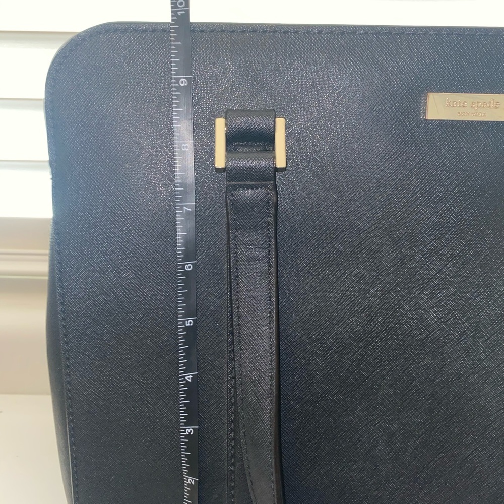 Kate Spade Tote - Picture 7 of 8